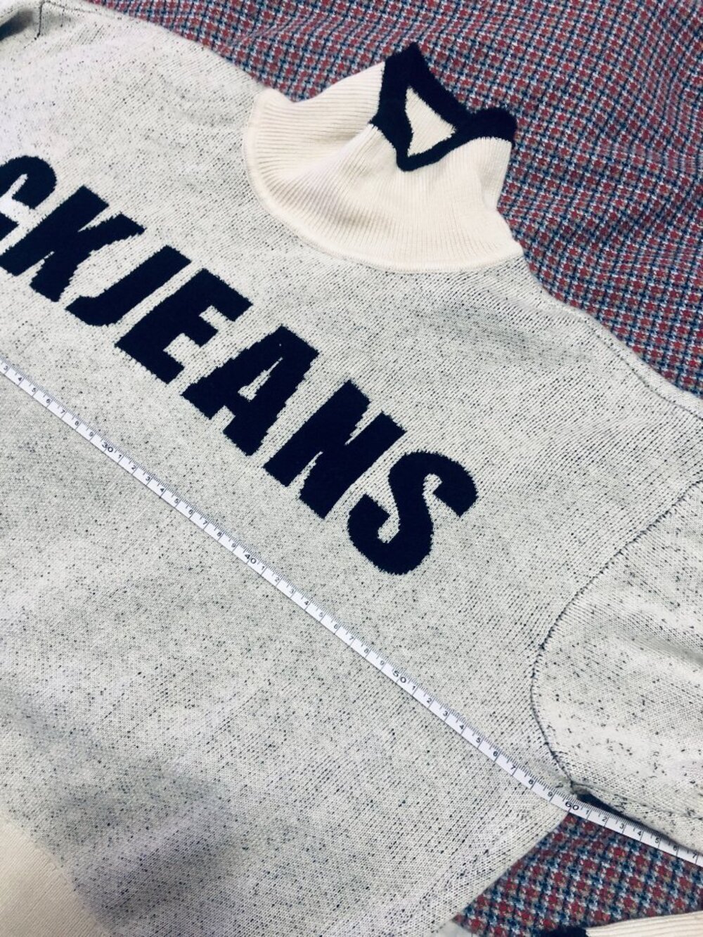 Calvin Klein Jeans Knit Sweater Grey Cream Cropped Boxy Fit Logo Size L Large - Picture 5 of 6